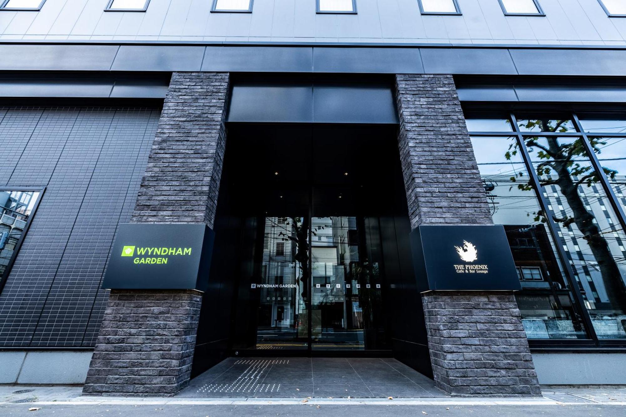 Wyndham Garden Sapporo Odori Hotel Bagian luar foto