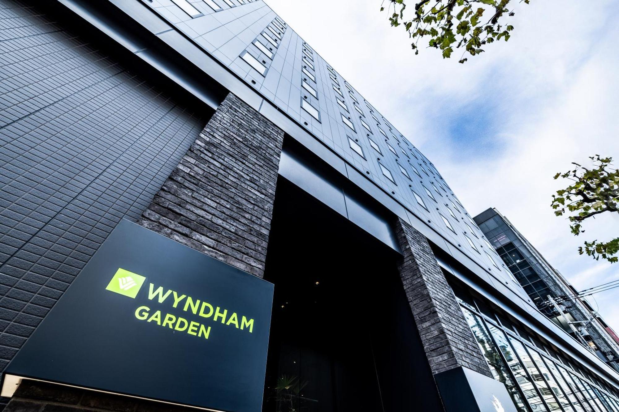 Wyndham Garden Sapporo Odori Hotel Bagian luar foto